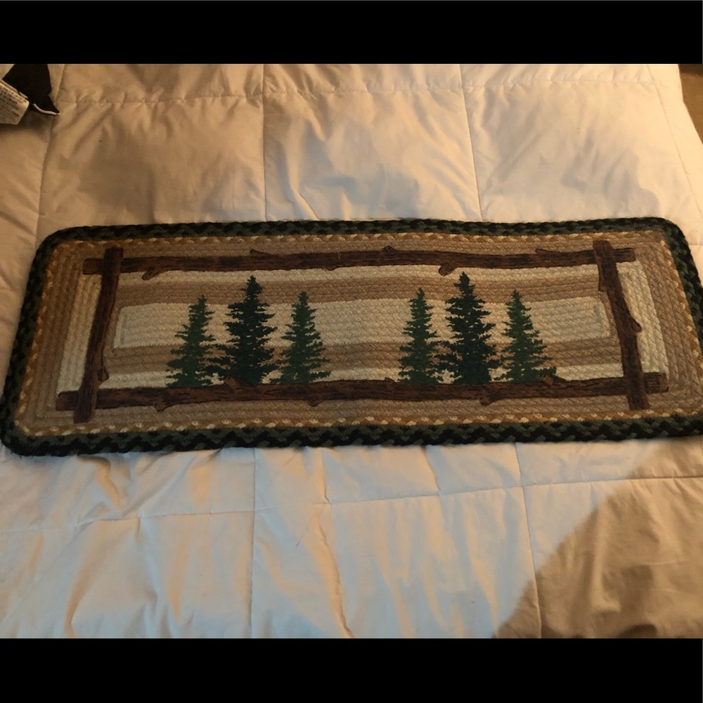 Small table runner / mountain decor